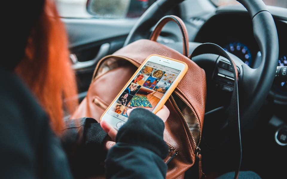 food blog promote on social media